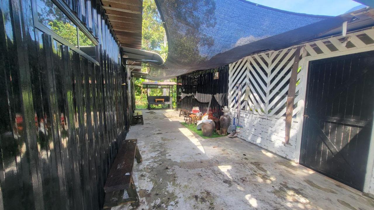 The K Kabin Pekan Bagian luar foto